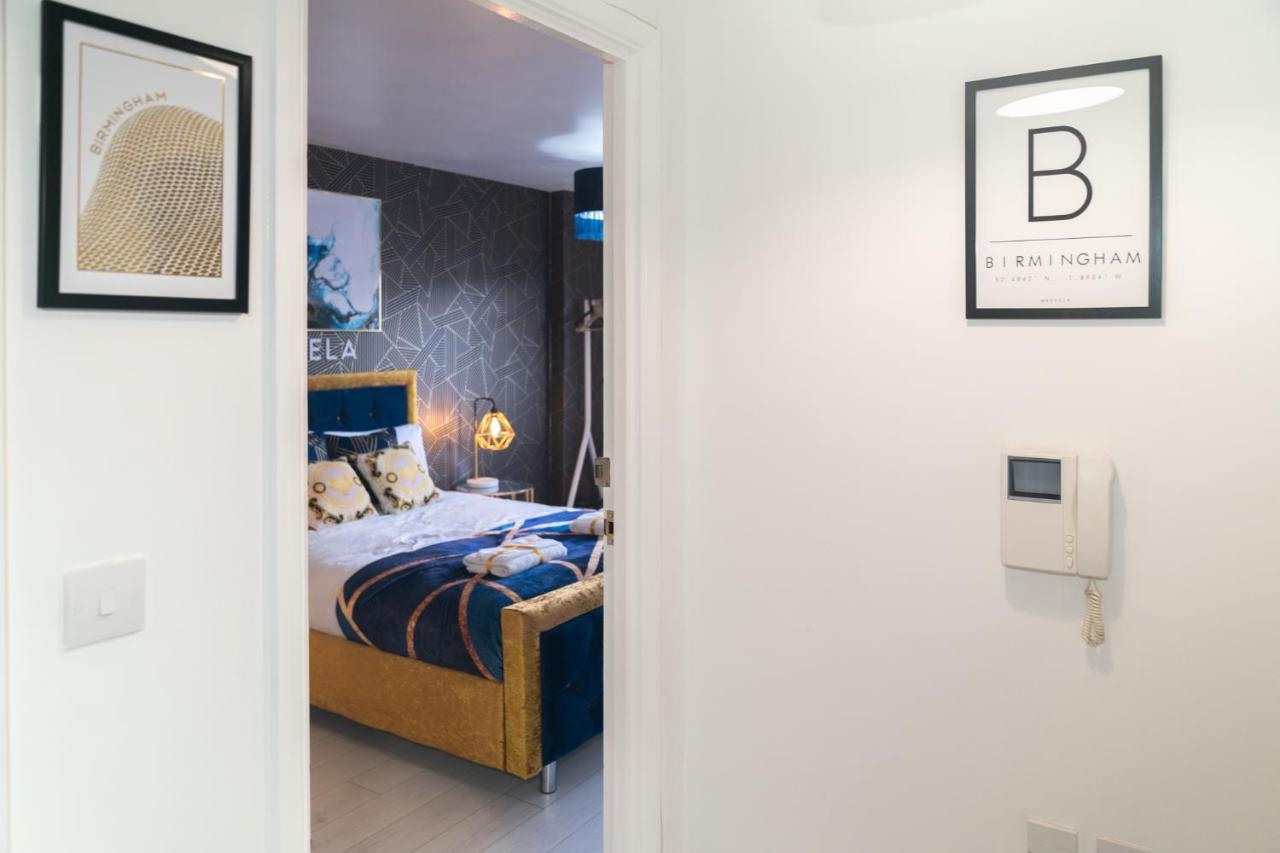Maevela Apartments - Ultra Lavish Luxury 2 Bed Apartment City Centre - With Balcony - Free Secure Parking - Ps4 & Smart Tv'S Birmingham Zewnętrze zdjęcie