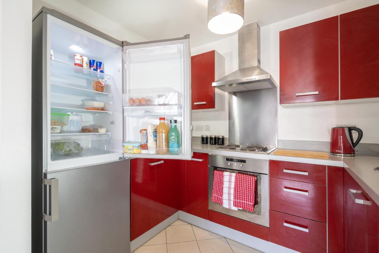 Maevela Apartments - Ultra Lavish Luxury 2 Bed Apartment City Centre - With Balcony - Free Secure Parking - Ps4 & Smart Tv'S Birmingham Zewnętrze zdjęcie