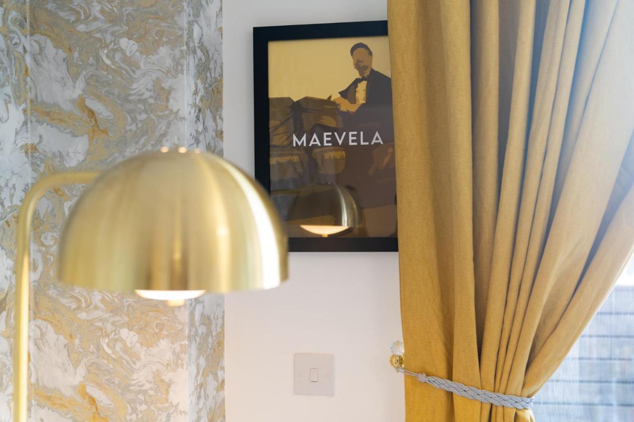 Maevela Apartments - Ultra Lavish Luxury 2 Bed Apartment City Centre - With Balcony - Free Secure Parking - Ps4 & Smart Tv'S Birmingham Zewnętrze zdjęcie