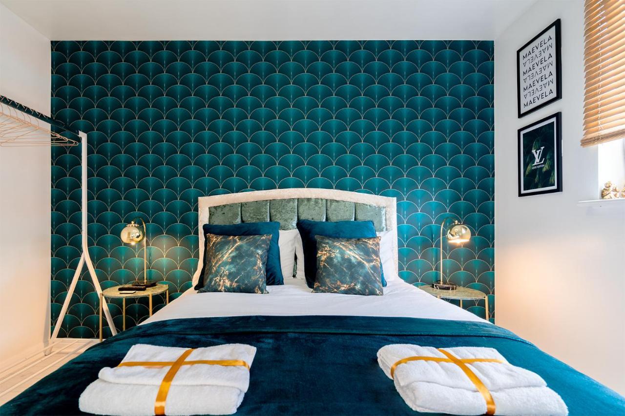 Maevela Apartments - Ultra Lavish Luxury 2 Bed Apartment City Centre - With Balcony - Free Secure Parking - Ps4 & Smart Tv'S Birmingham Zewnętrze zdjęcie